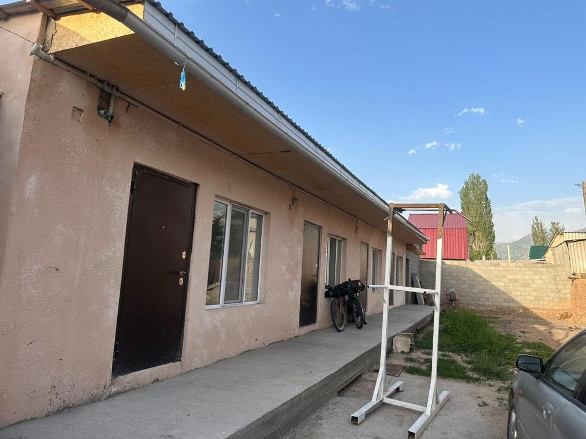 Bed and Breakfast Pamko Naryn Exterior foto