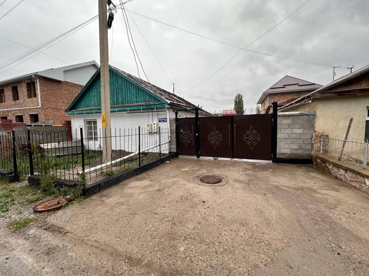 Bed and Breakfast Pamko Naryn Exterior foto