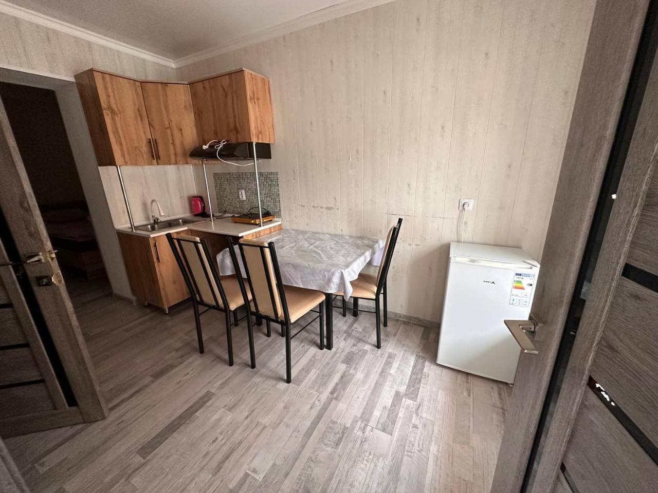 Bed and Breakfast Pamko Naryn Exterior foto